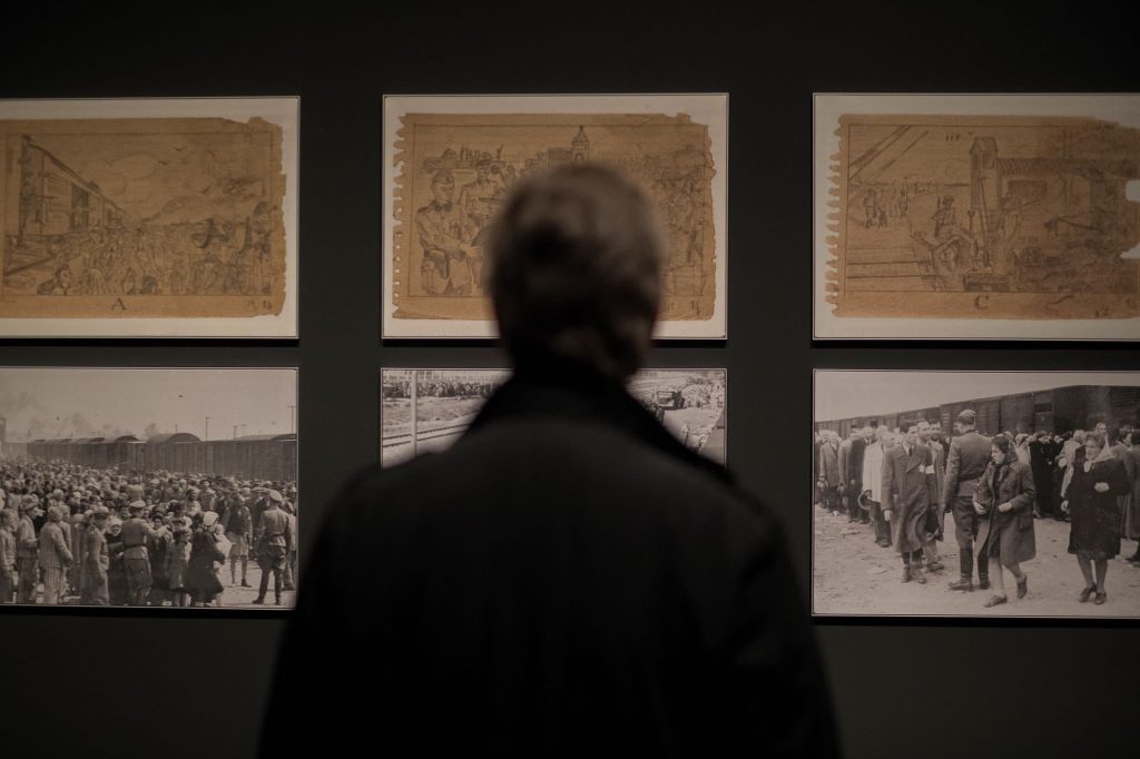 Seeing Auschwitz - Muselaia Exhibition